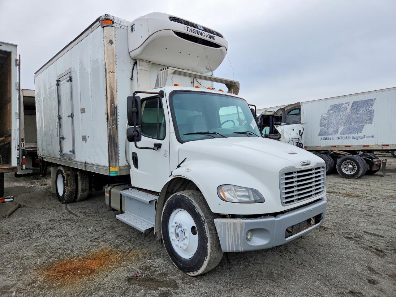 Salvage Freightliner M2 Image