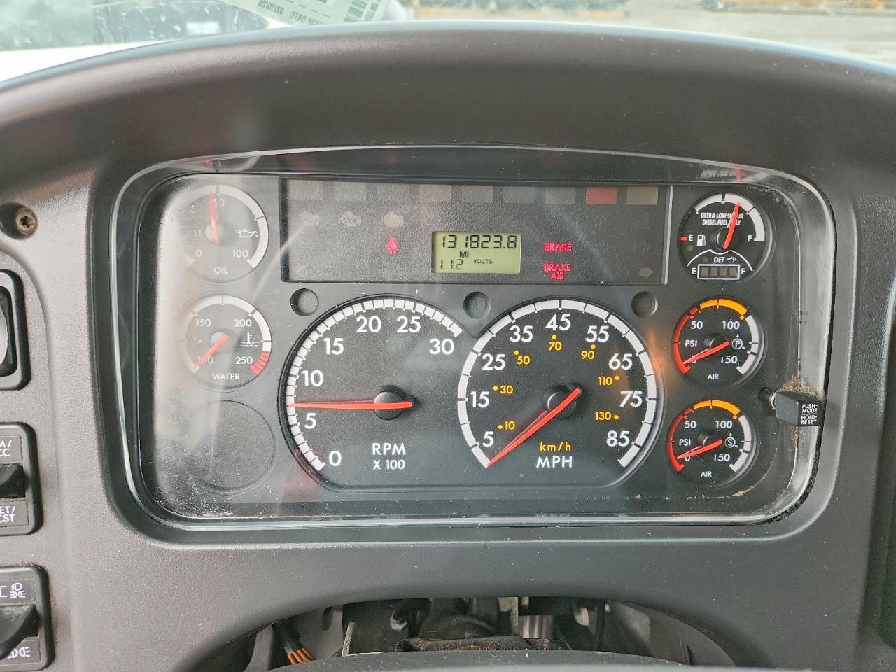 Freightliner M2