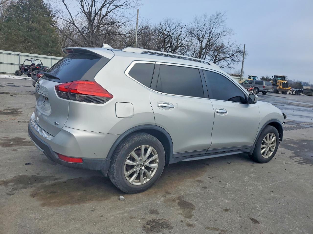 Nissan Rogue S