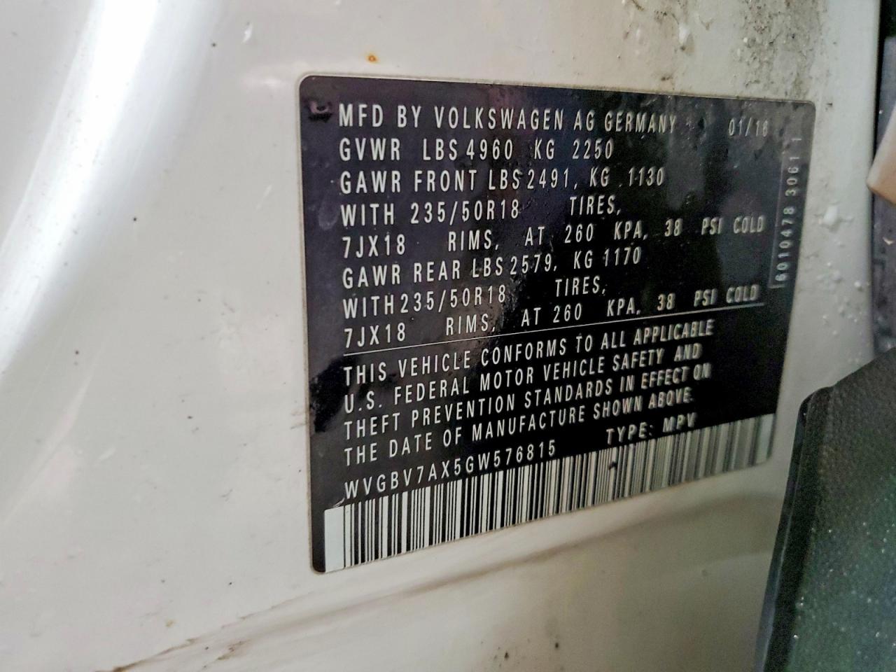 Volkswagen Tiguan S