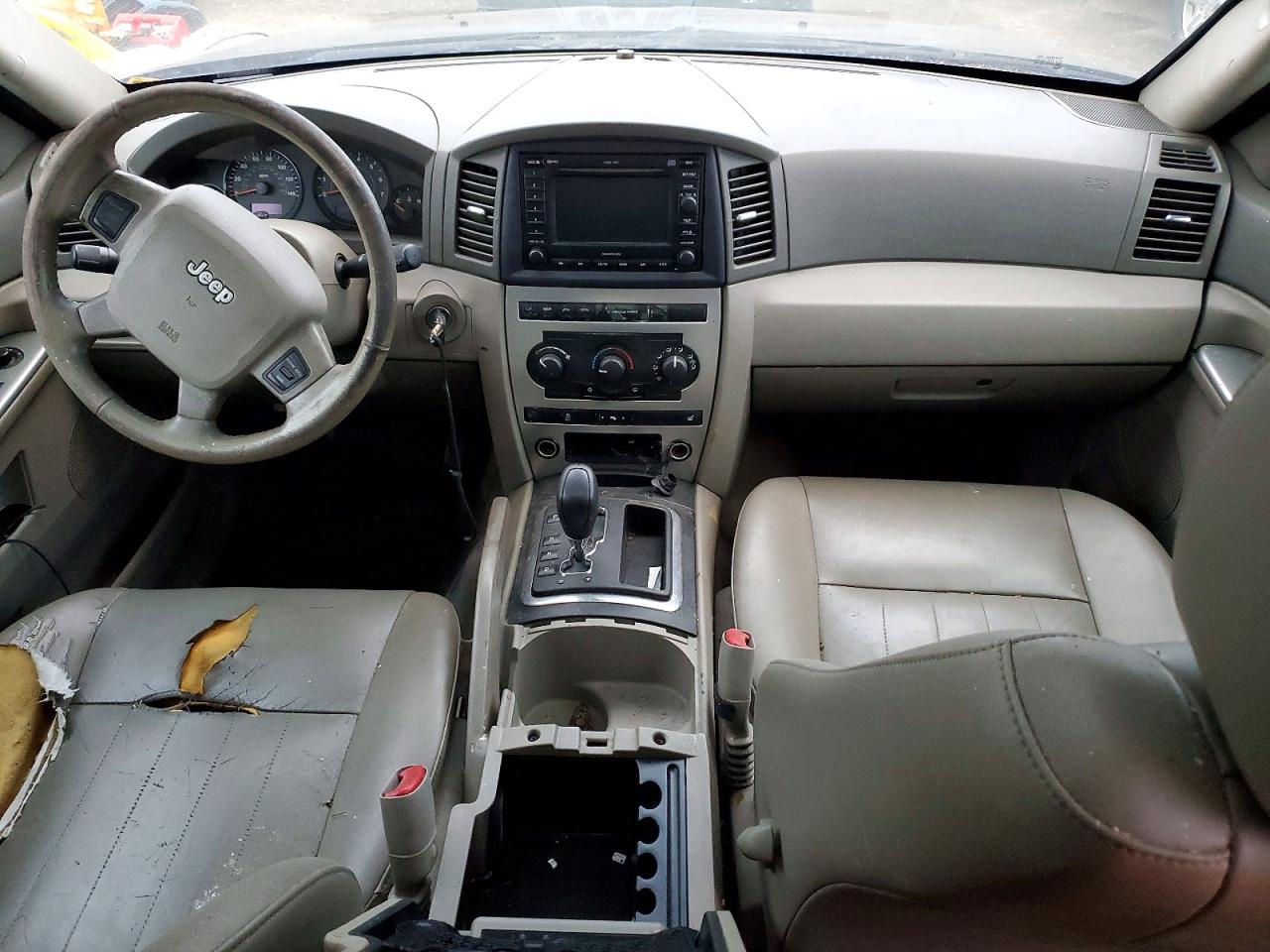 Jeep Grand Cherokee Laredo
