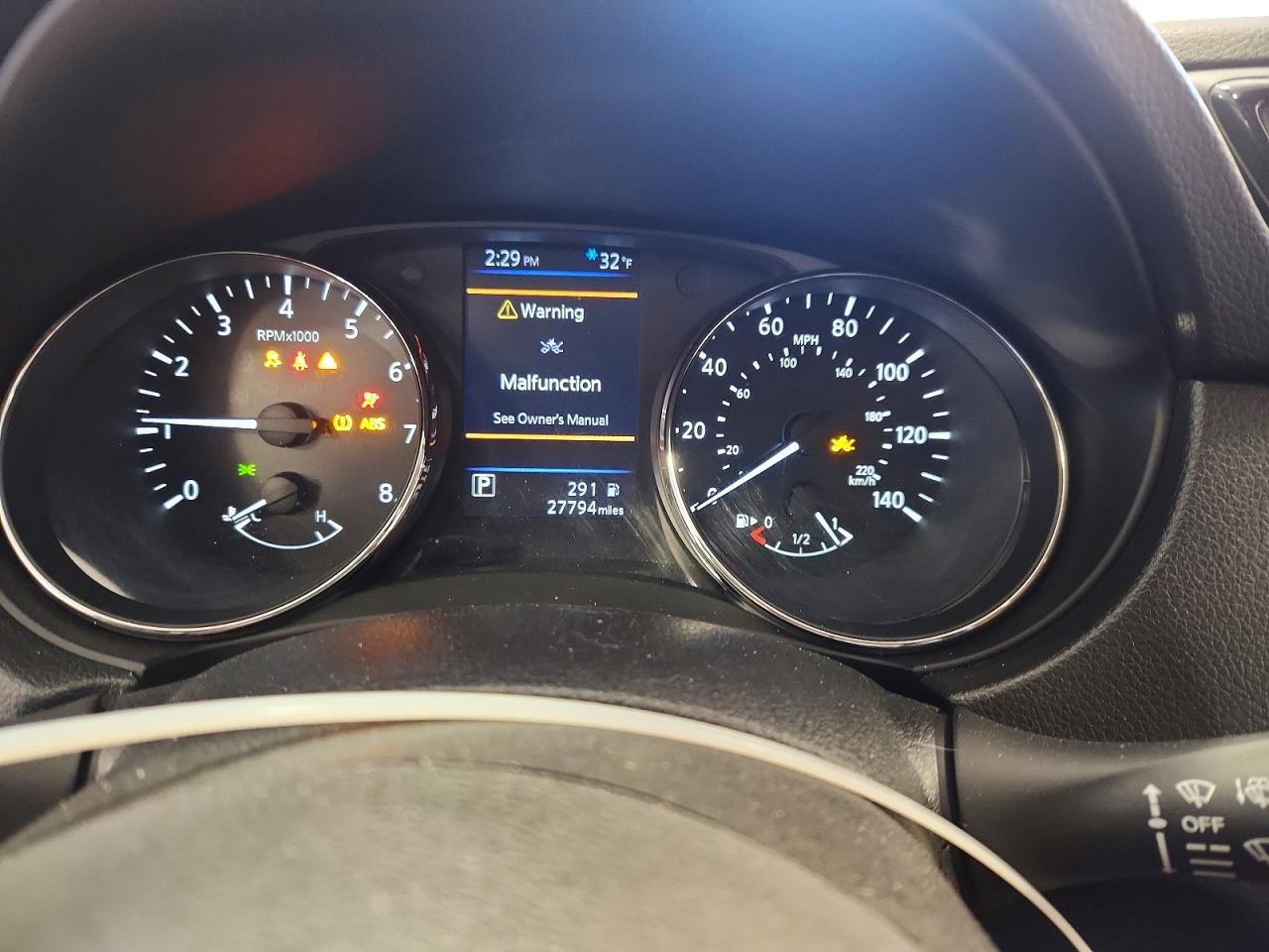 Nissan Rogue S