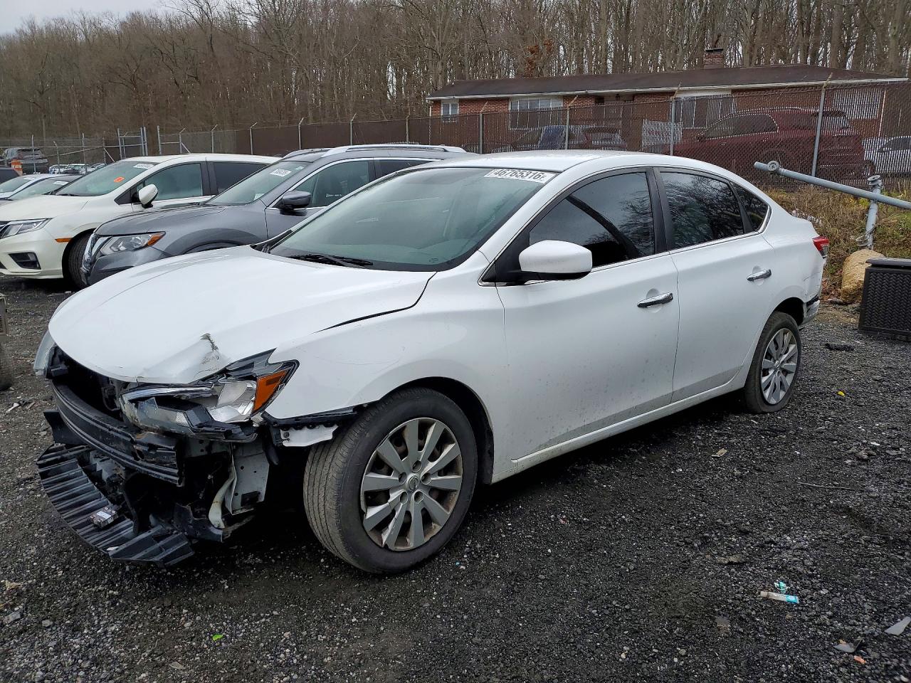 Salvage Nissan Sentra Image