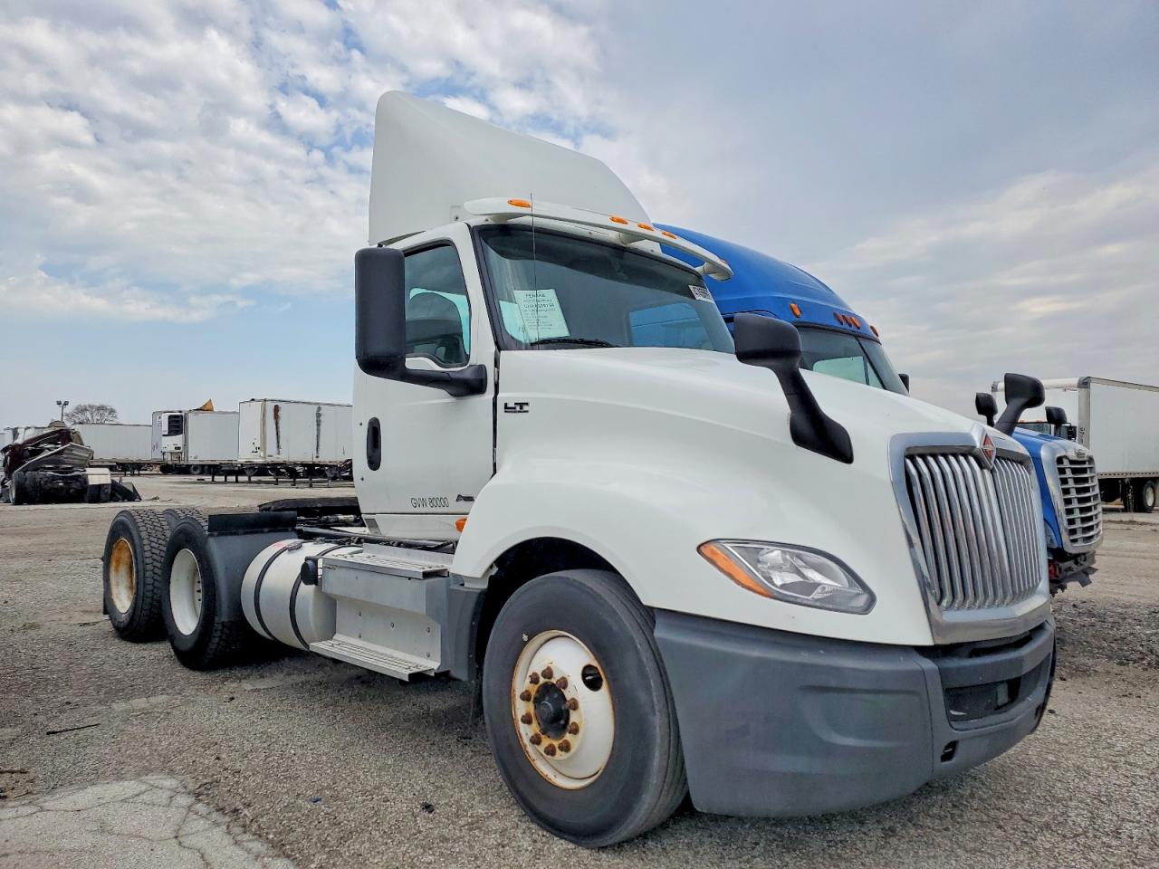 Salvage International Lt625 Image