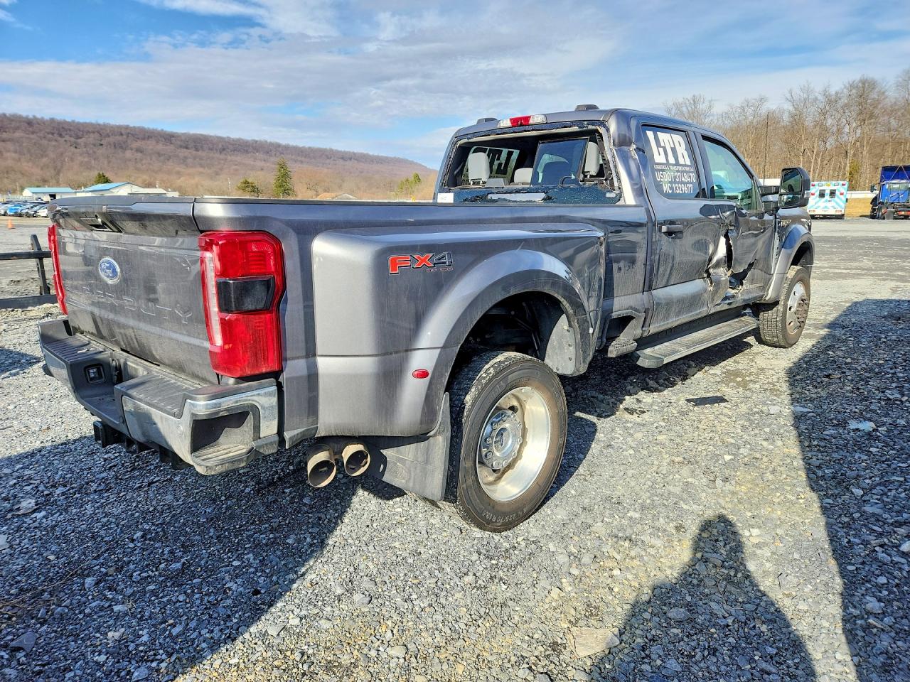 Ford F-450 Super Duty