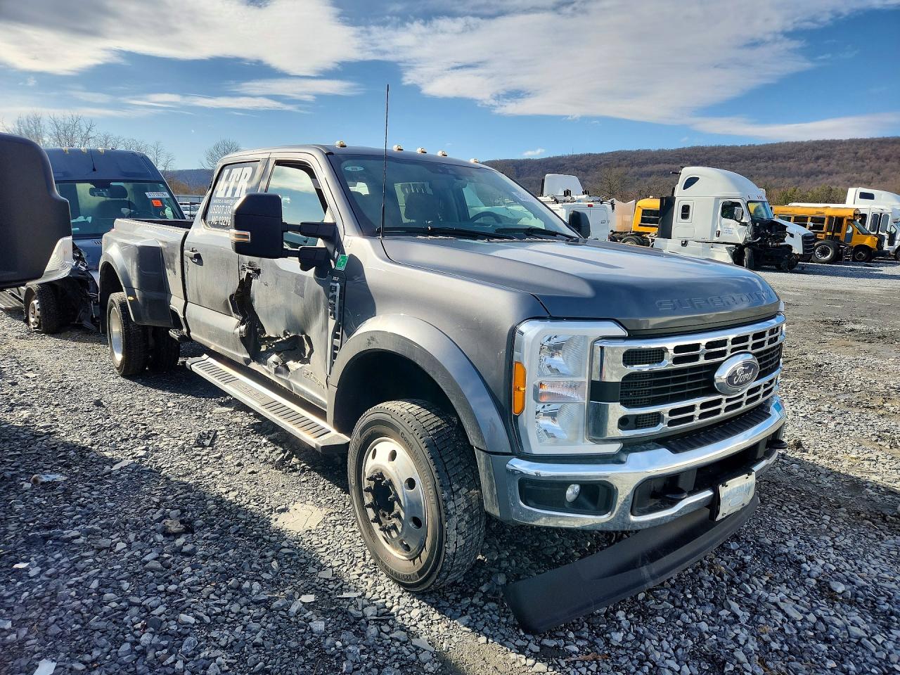 Ford F-450 Super Duty