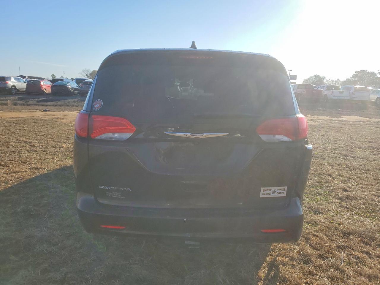 Chrysler Pacifica Lx