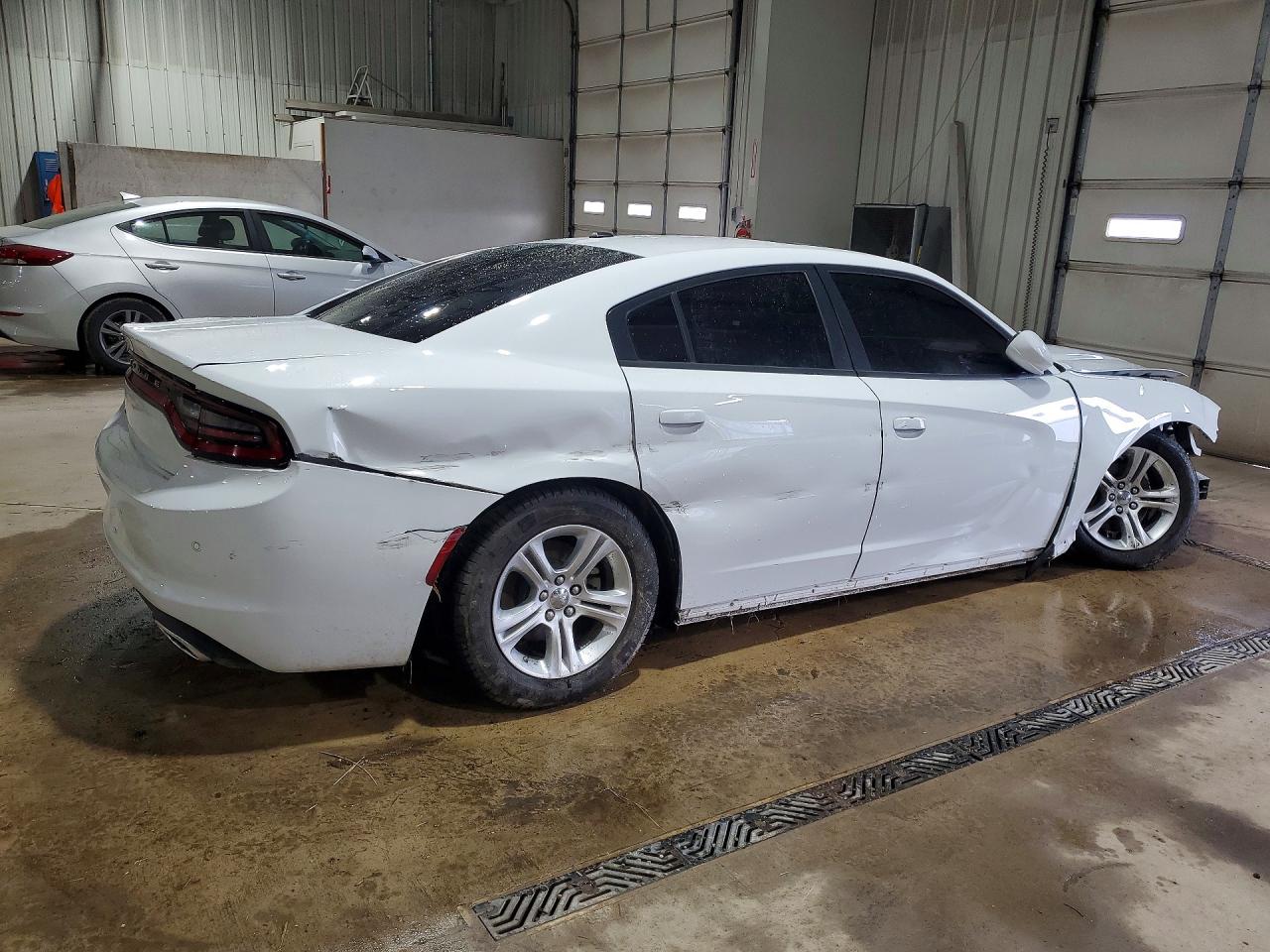 Dodge Charger Sxt