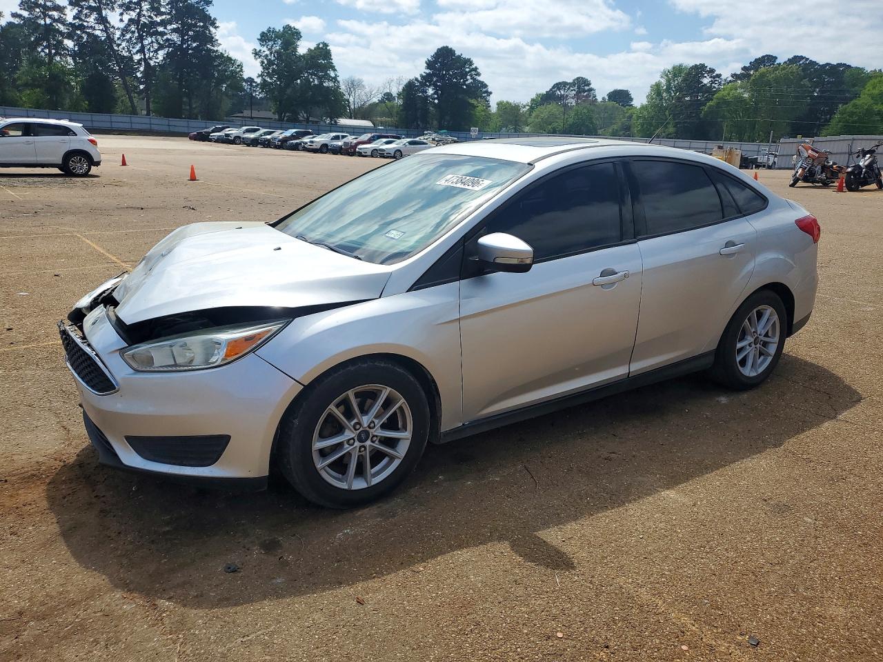 Salvage Ford Focus Image