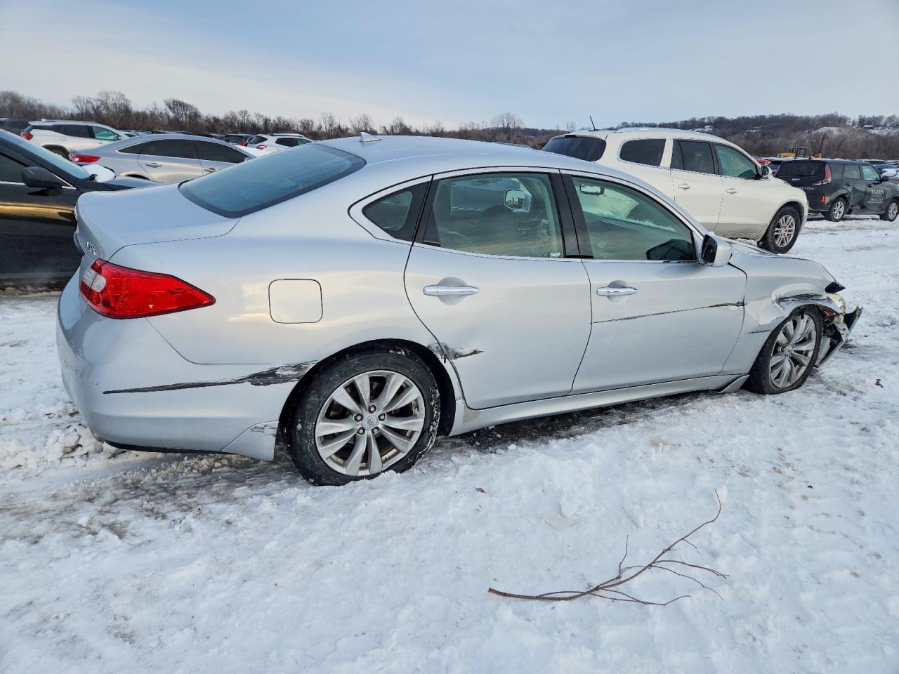 INFINITI M37 X