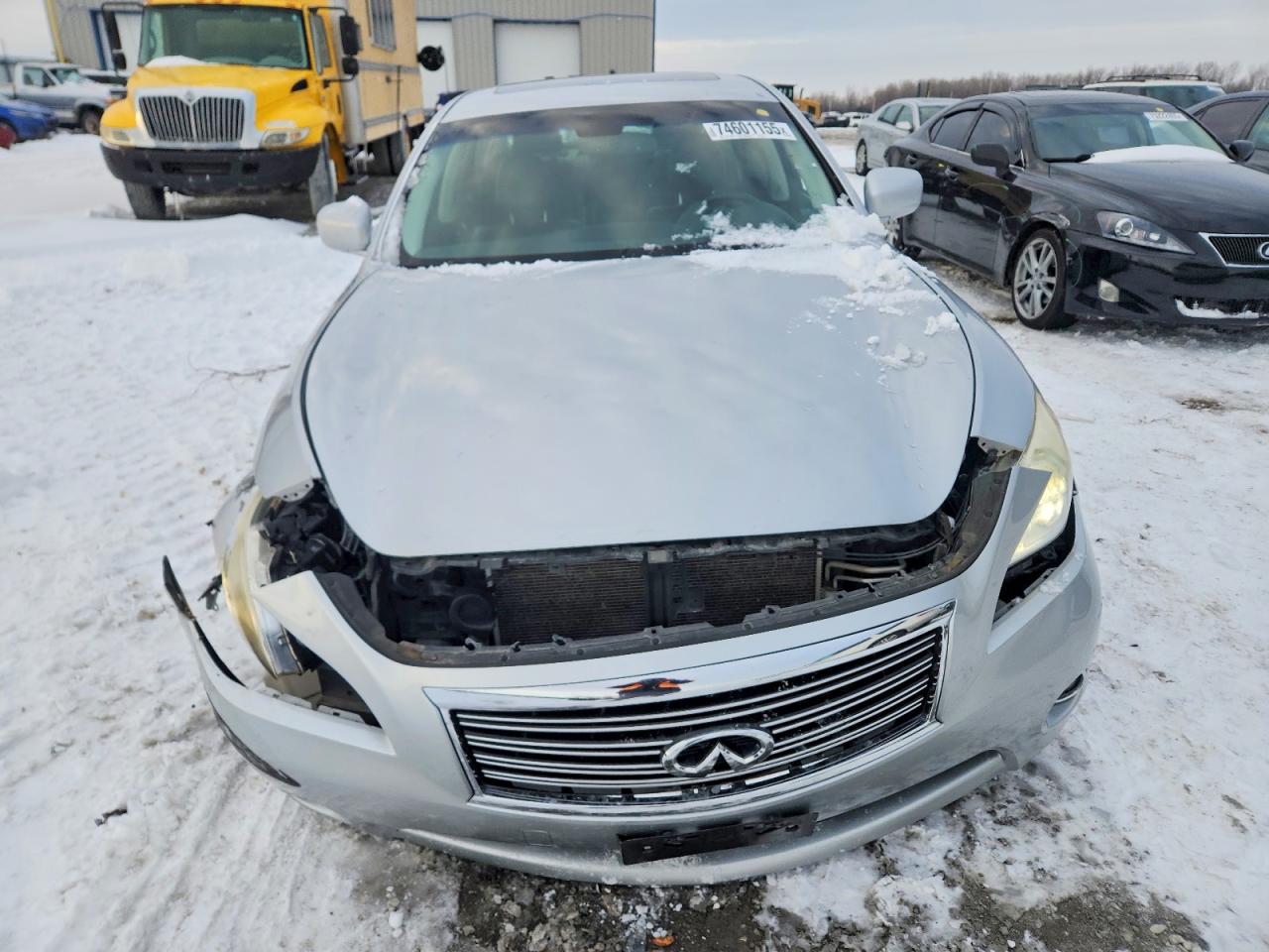 INFINITI M37 X