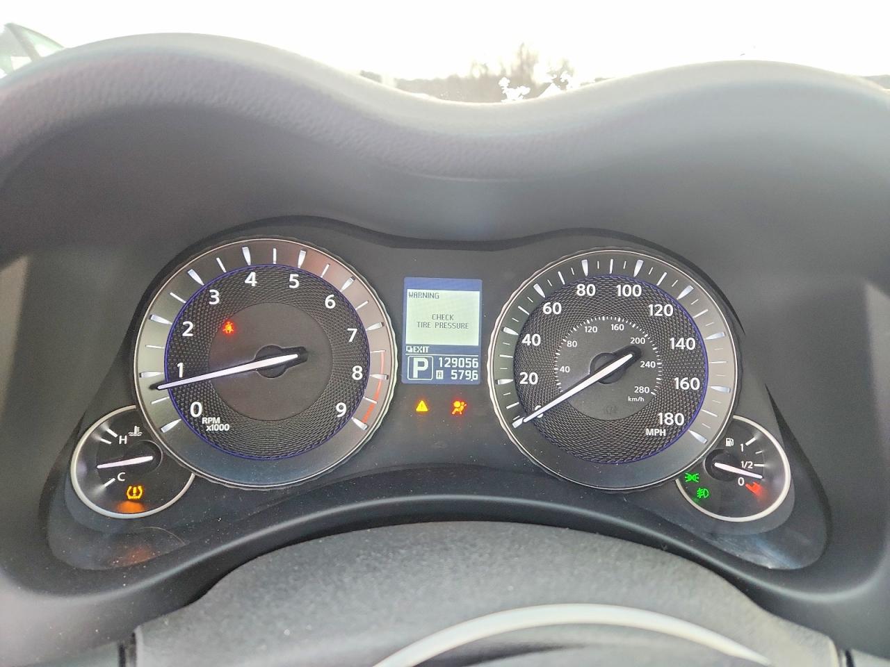 INFINITI M37 X