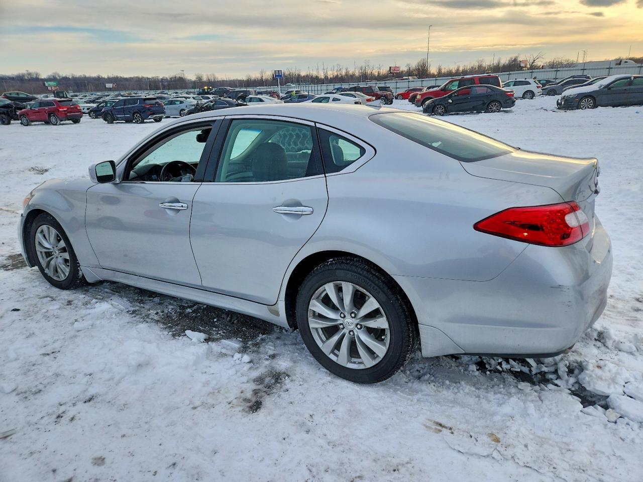 INFINITI M37 X