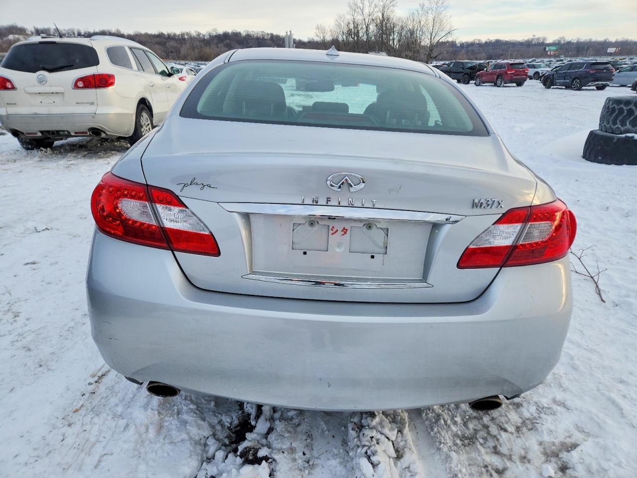 INFINITI M37 X