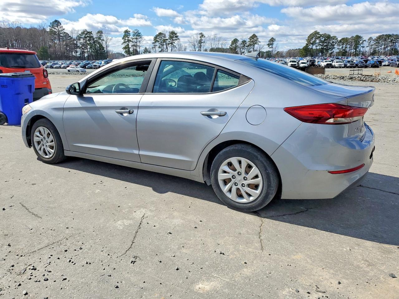 Hyundai ELANTRA Se