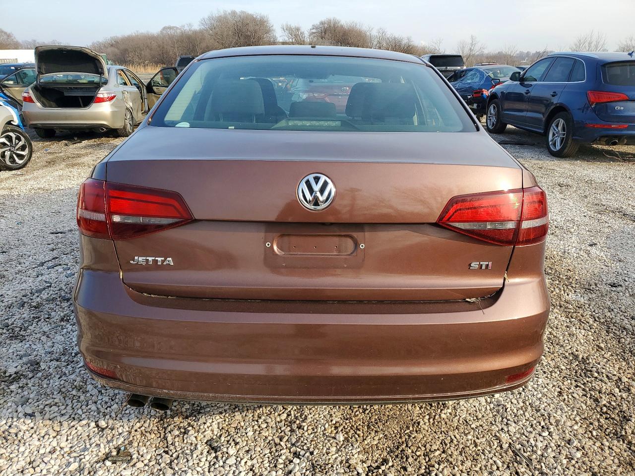 Volkswagen Jetta S