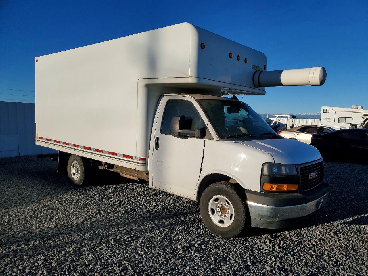 GMC Savana