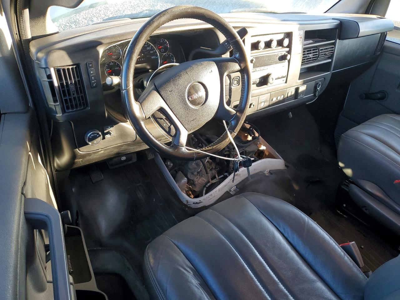 GMC Savana