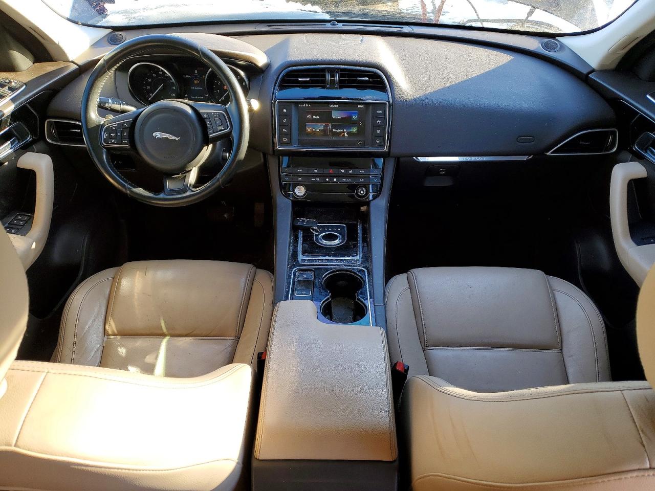 Jaguar F-PACE Prestige