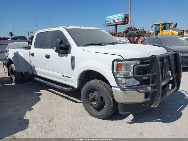 Salvage Ford F-350 Image