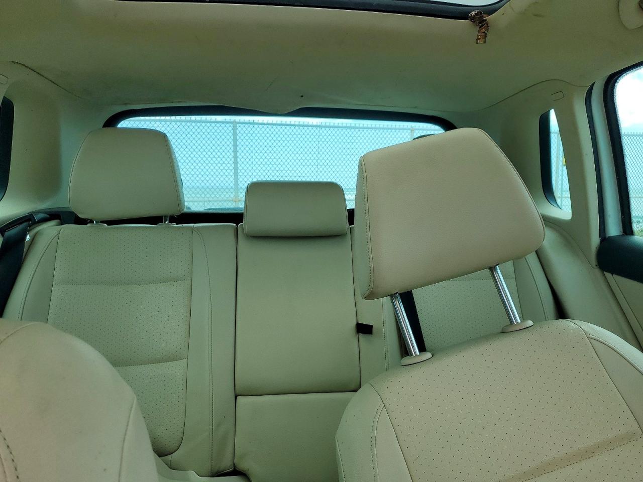 Volkswagen Tiguan S
