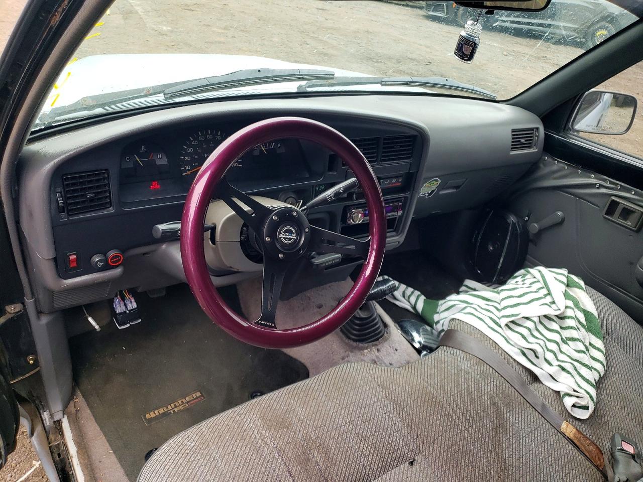 Toyota Pickup 1/2 Ton Short Wheelbase Stb