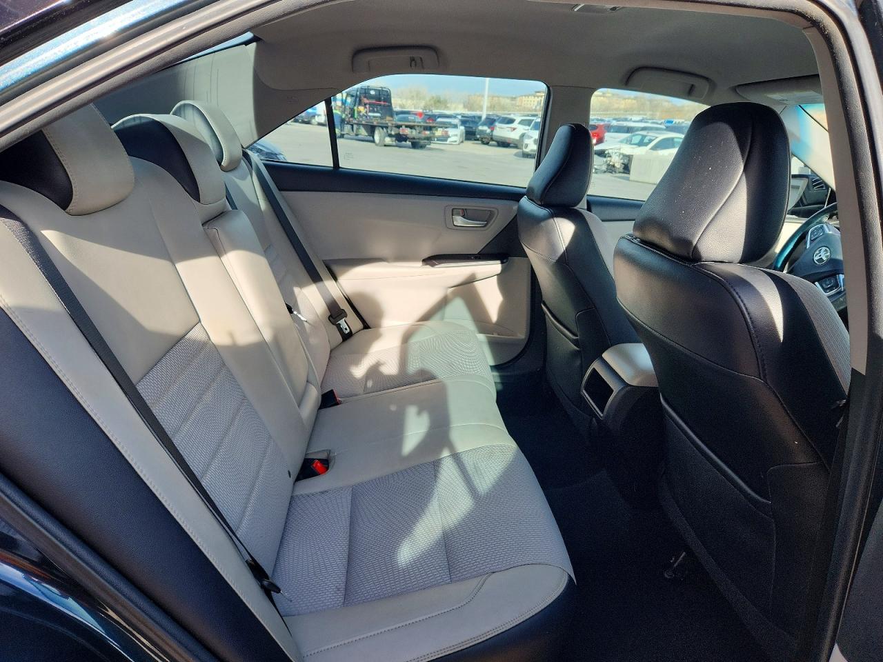 Toyota Camry Se