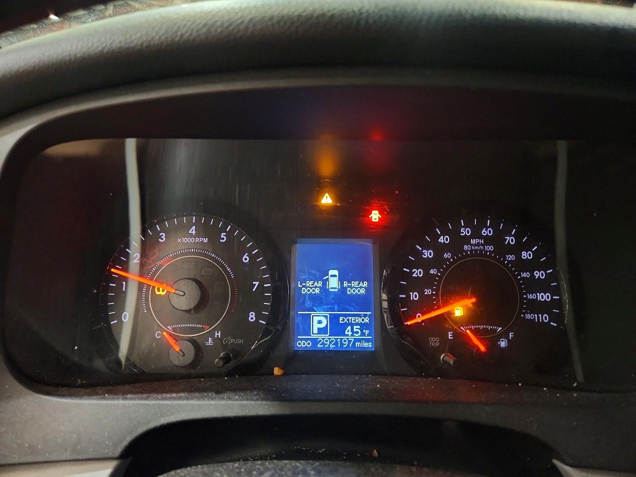 Toyota Sienna Le