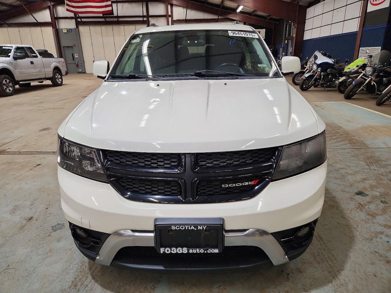 Dodge Journey Crossroad