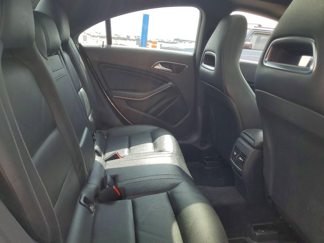 Mercedes-Benz Cla-class 250 4matic