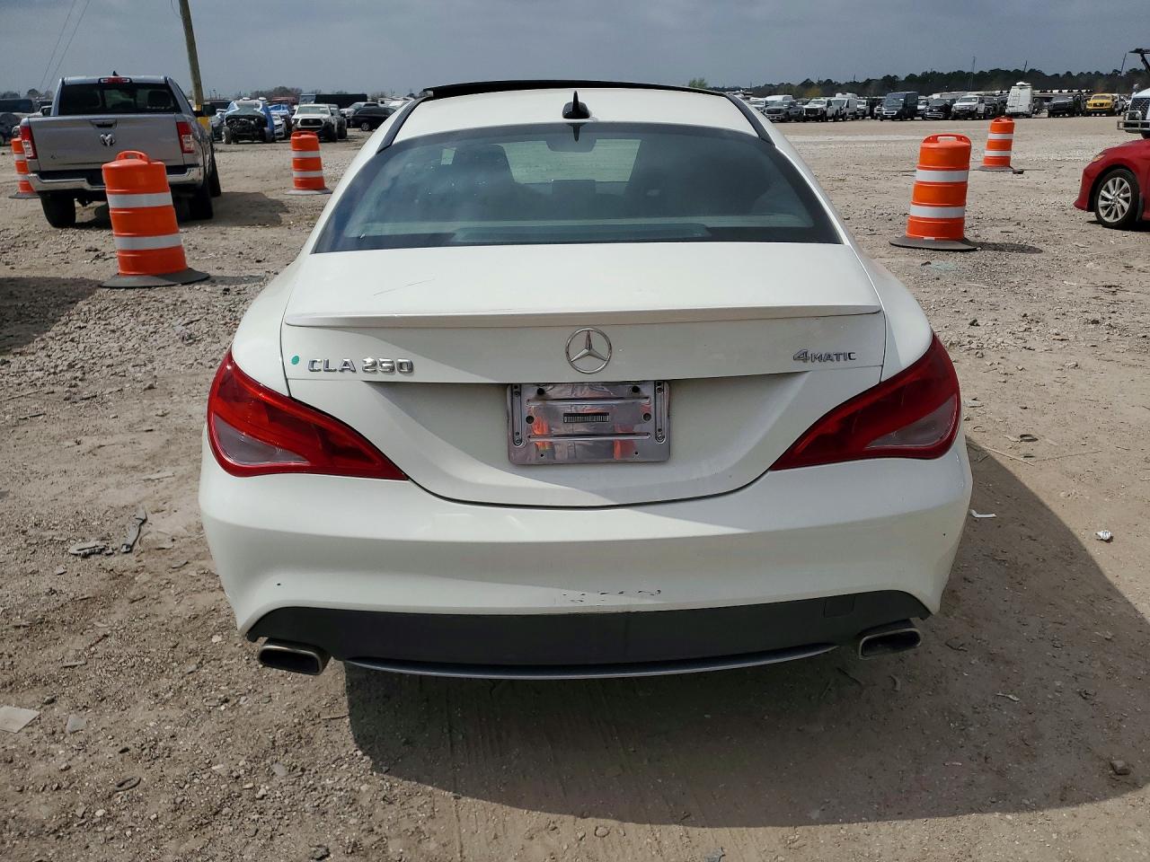 Mercedes-Benz Cla-class 250 4matic