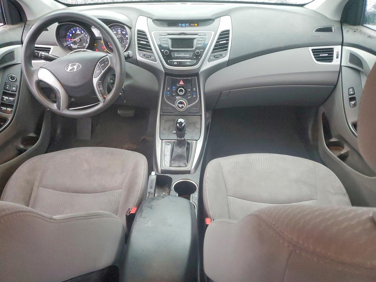 Hyundai ELANTRA Se