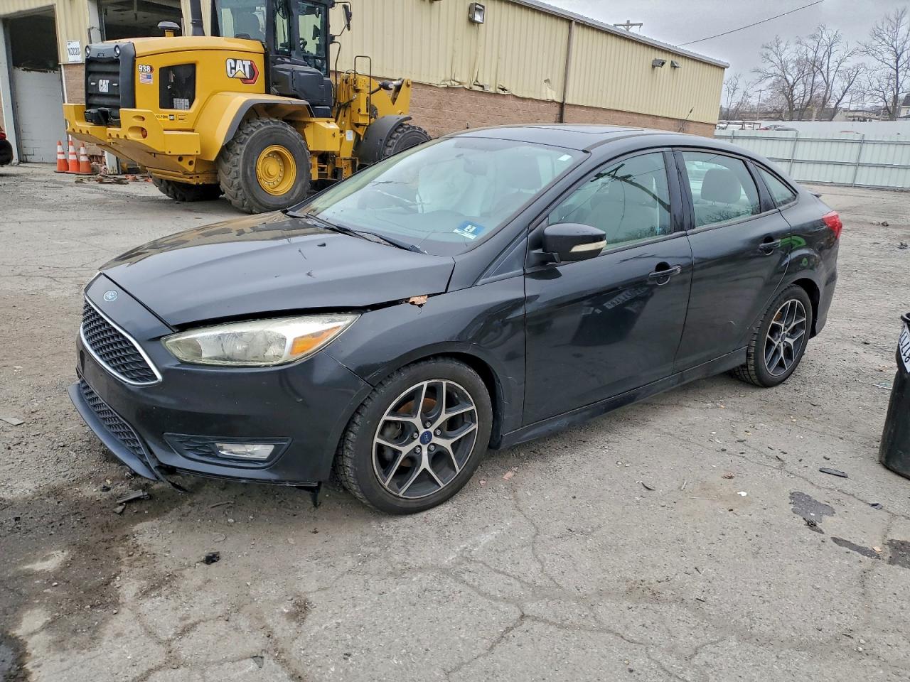 Salvage Ford Focus Image
