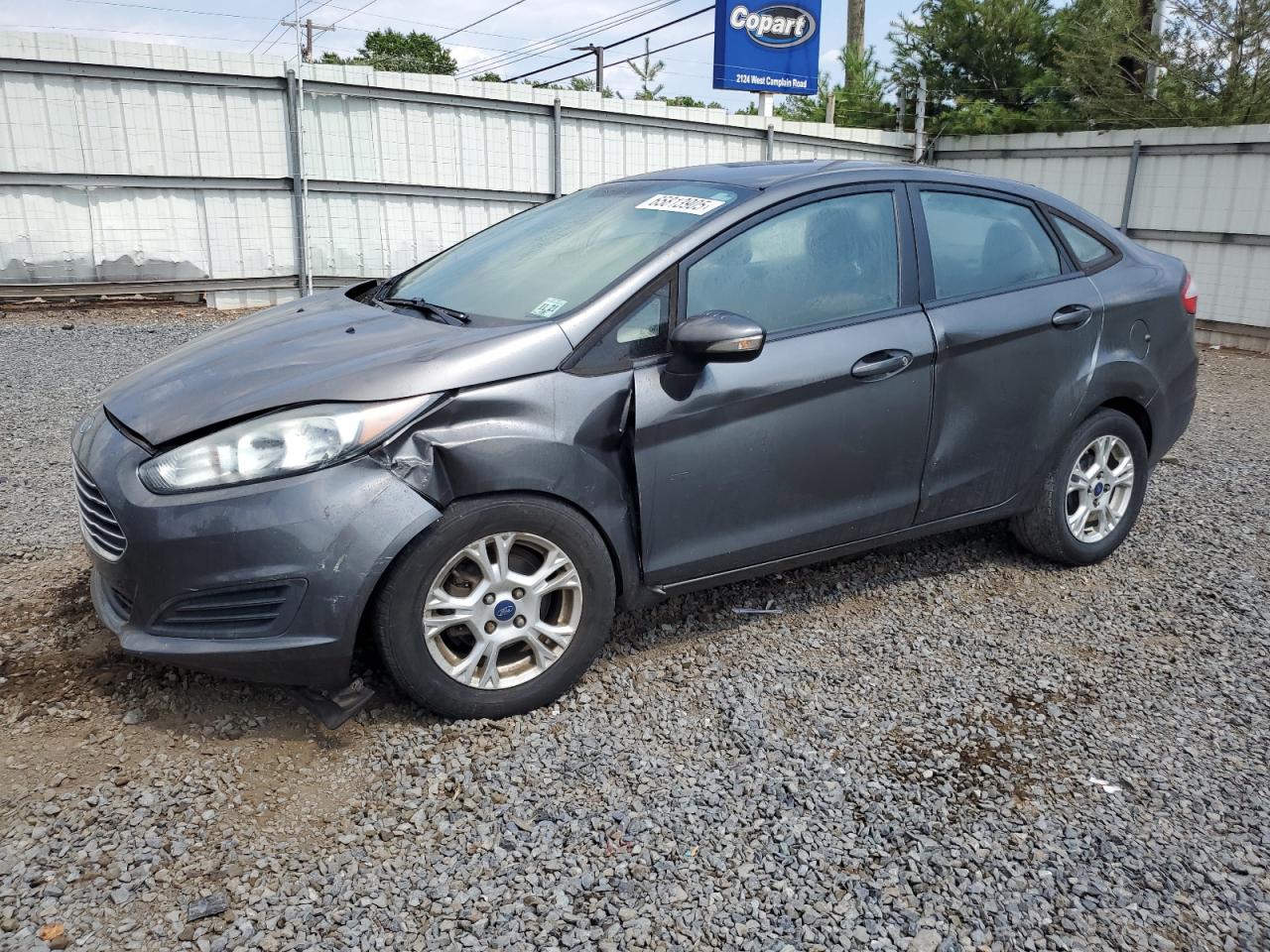 Salvage Ford Fiesta Image