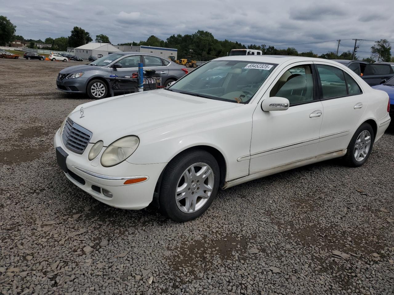 Salvage Mercedes-Benz E-Class Image
