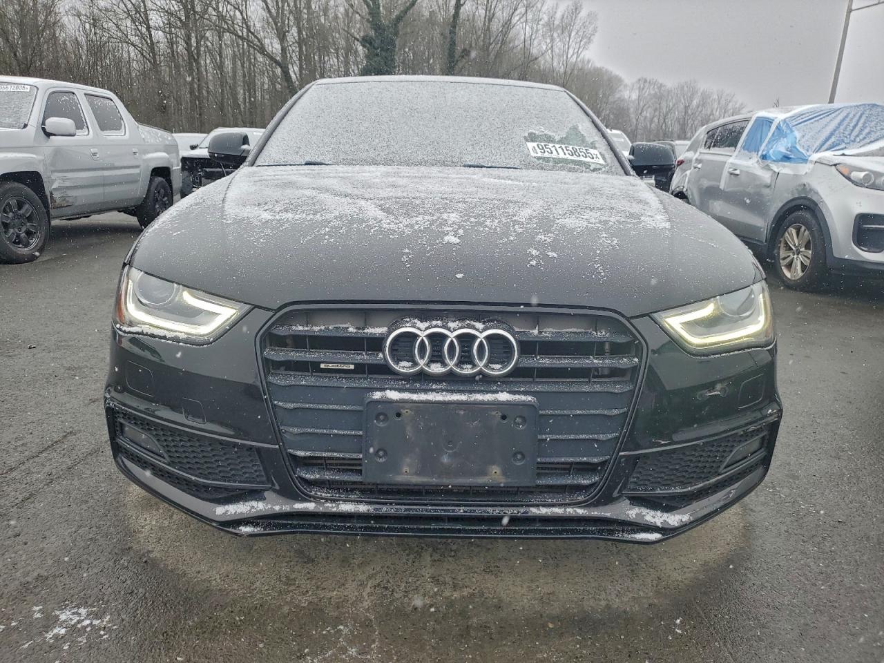 Audi A4 Premium S-line