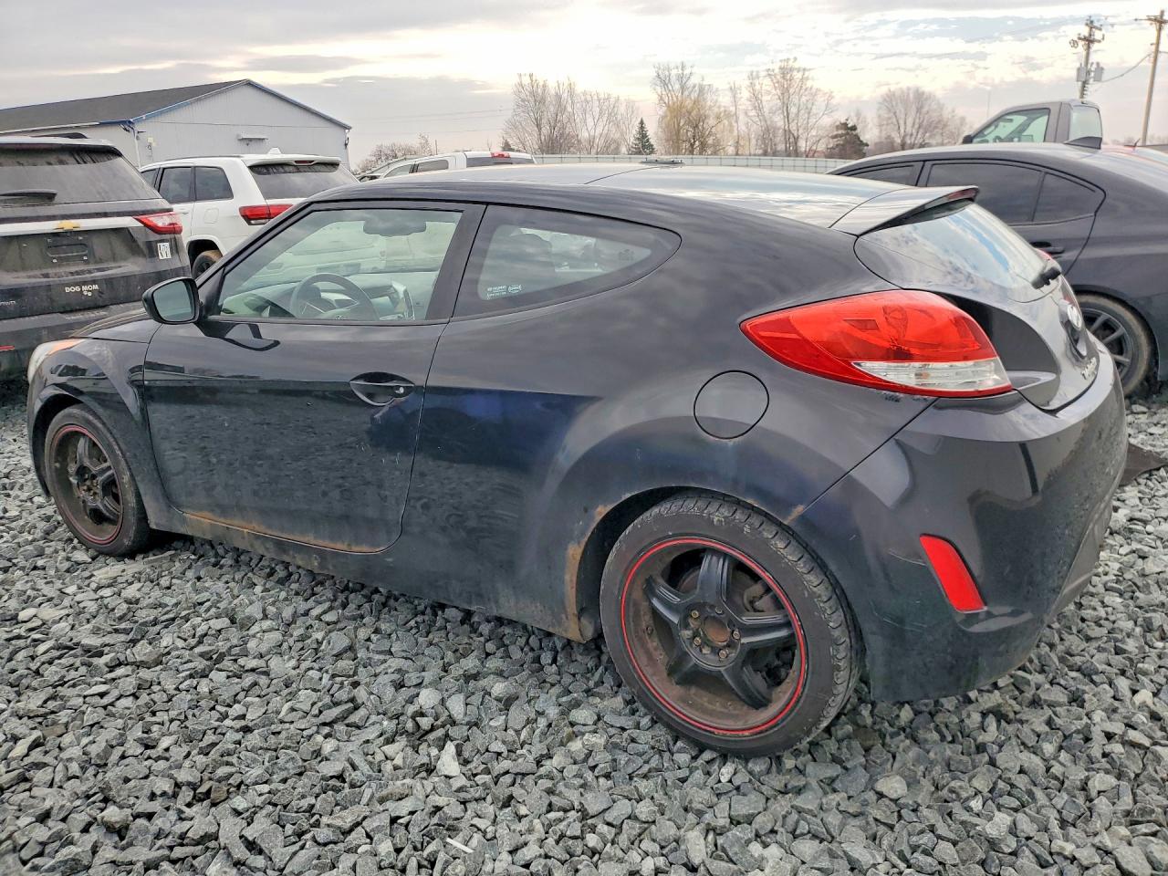 Hyundai VELOSTER Base