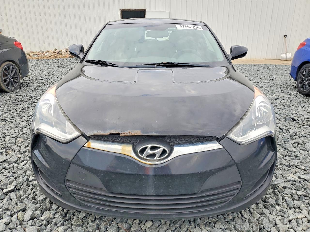 Hyundai VELOSTER Base