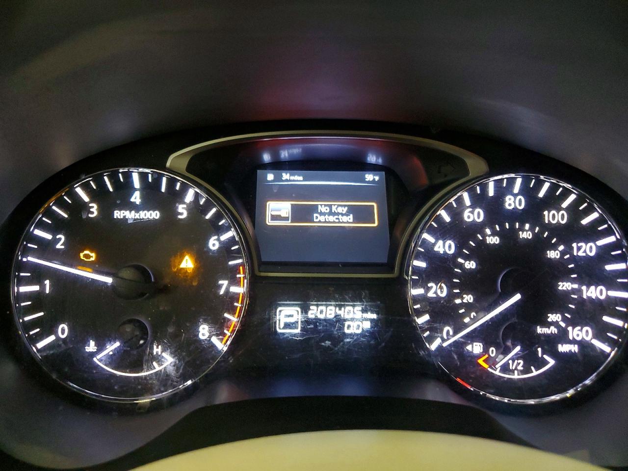 Nissan Pathfinder S