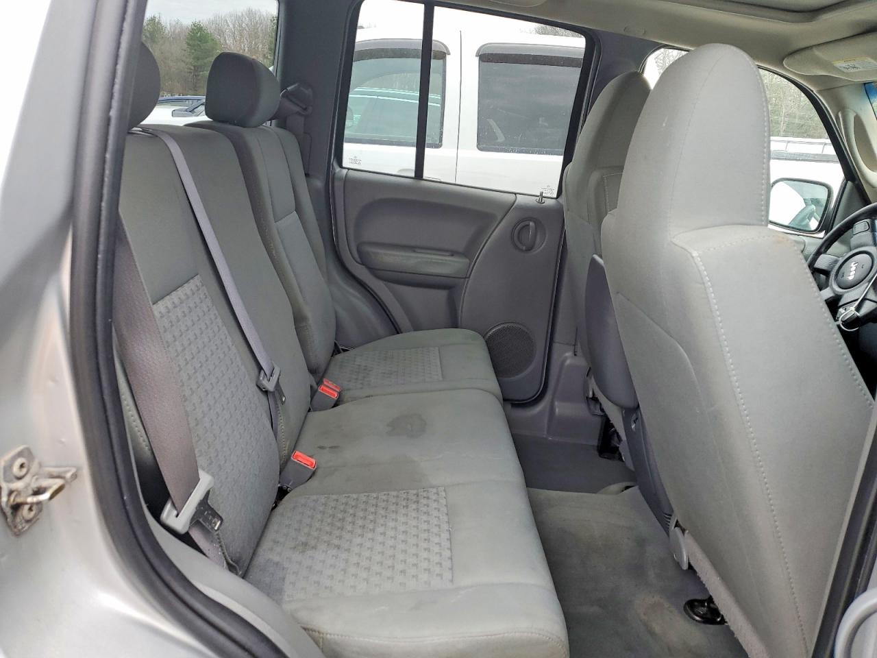 Jeep Liberty Sport