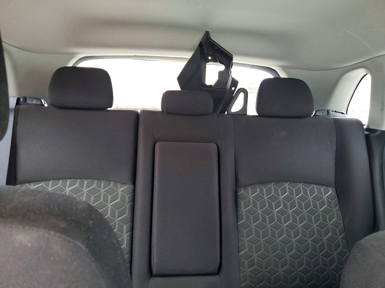 Mitsubishi Outlander S