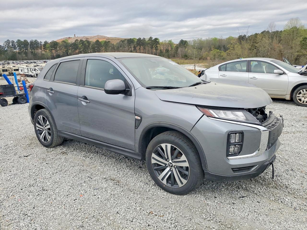 Mitsubishi Outlander S