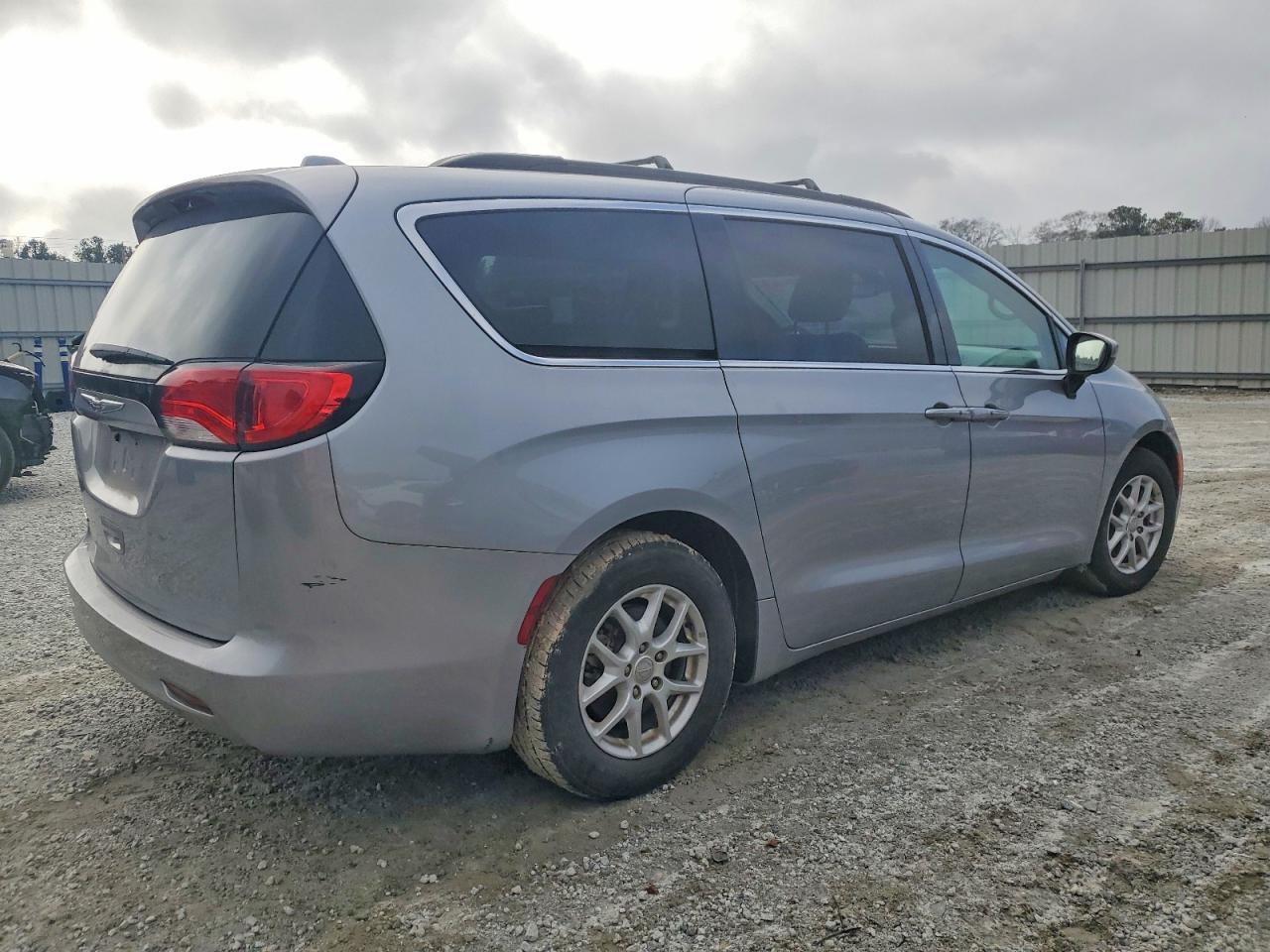 Chrysler Minivan Lxi