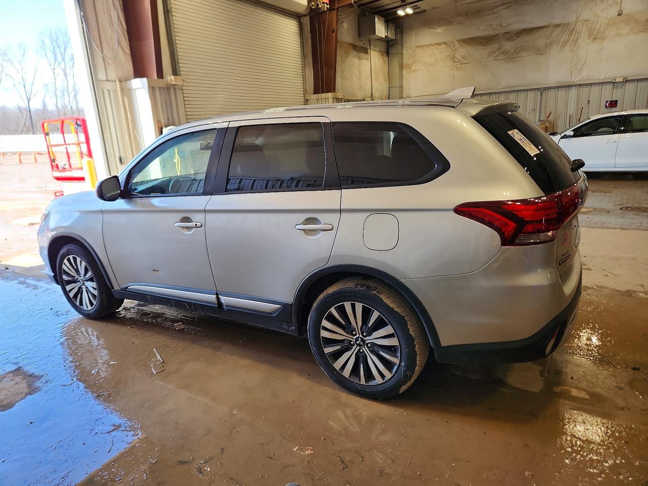 Mitsubishi Outlander Es
