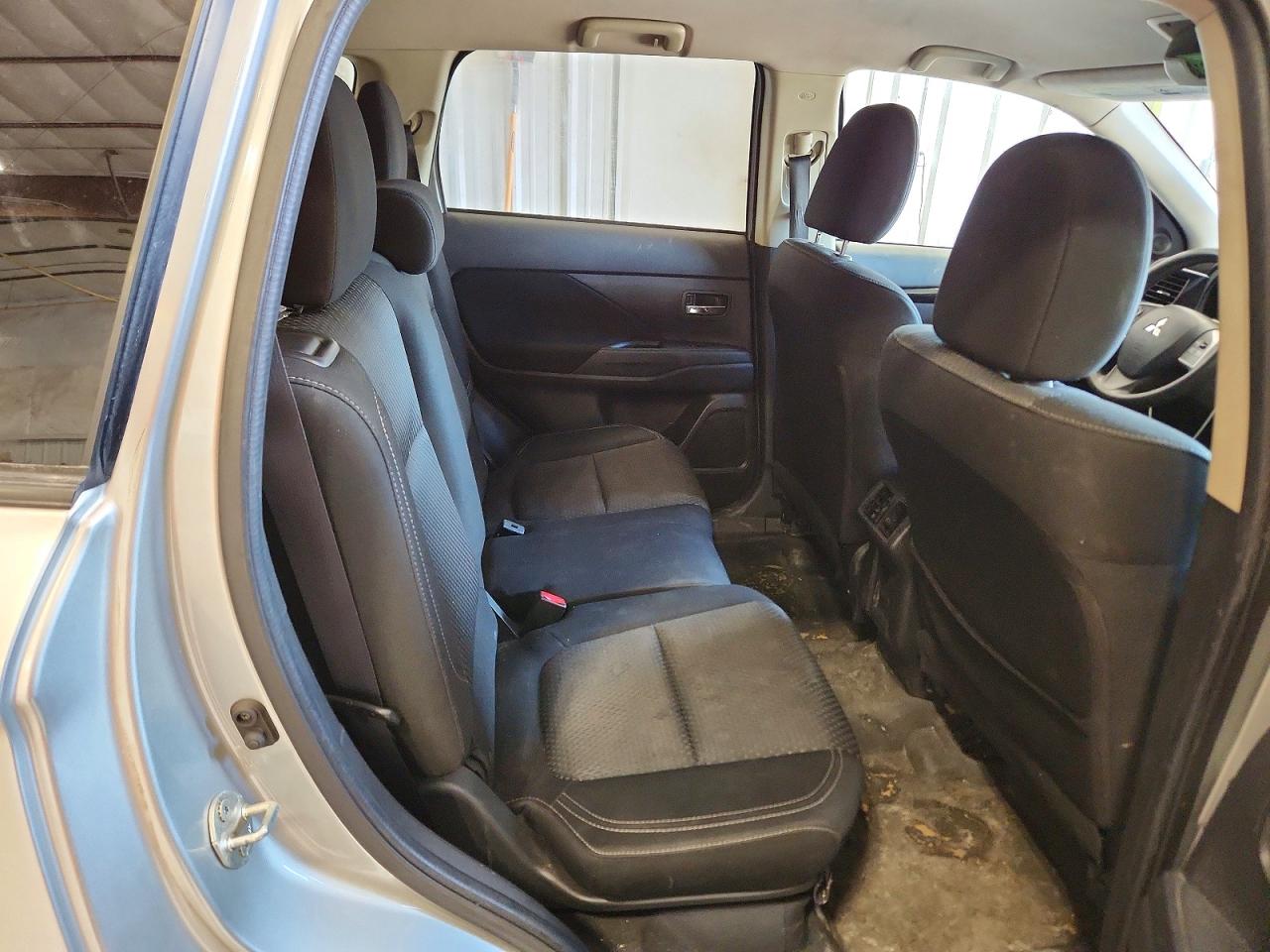 Mitsubishi Outlander Es