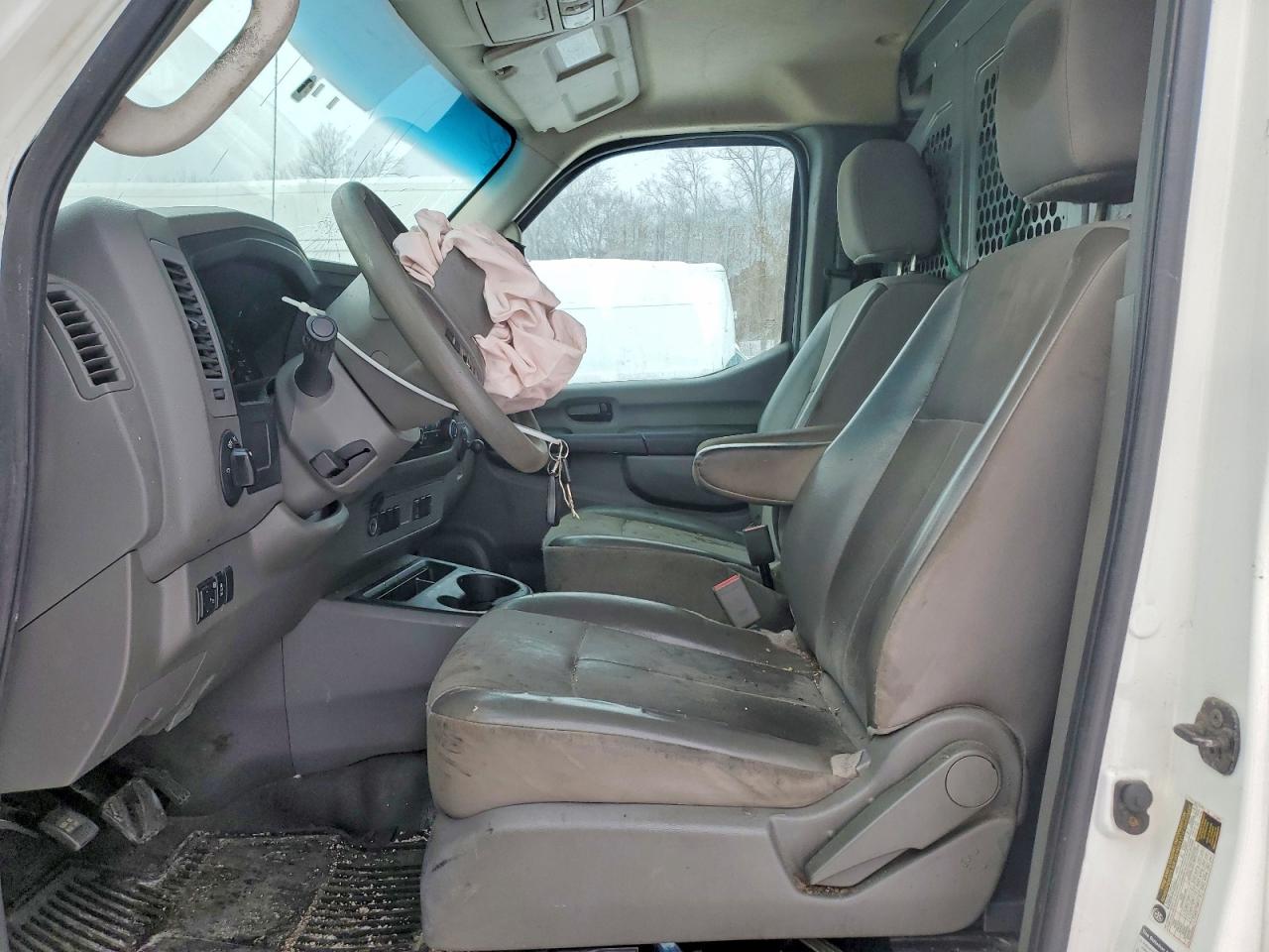 Nissan Nv 1500