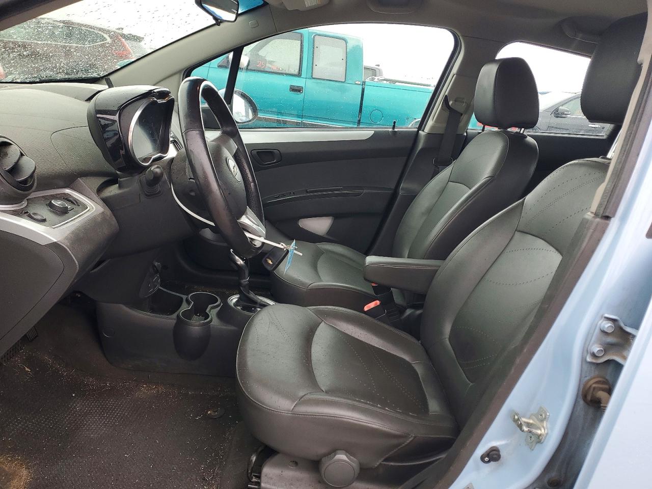 Chevrolet Spark 2lt
