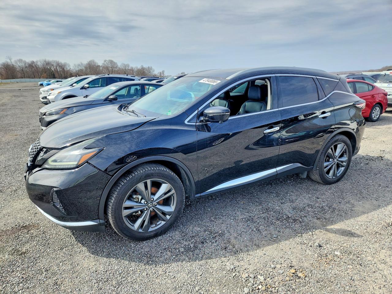 Salvage Nissan Murano Image