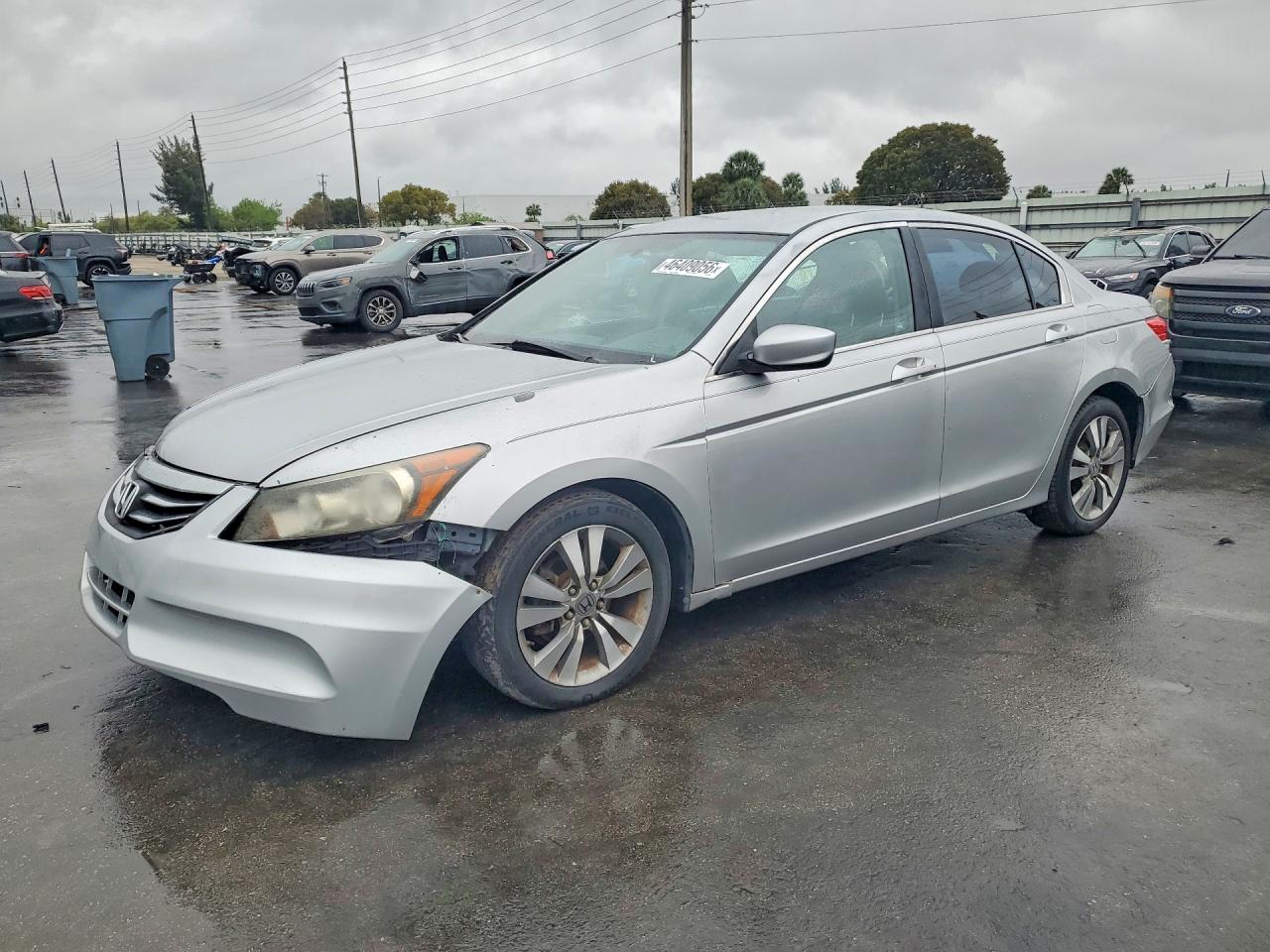 Salvage Honda Accord Image