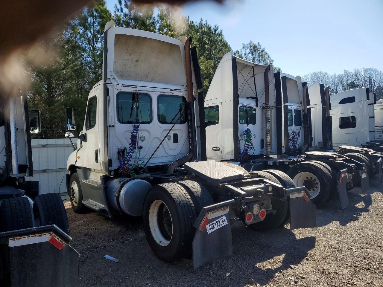 Freightliner Cascadia 125